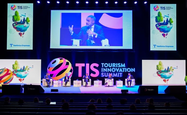 Các diễn giả nổi tiếng thế giới sẽ thảo luận cách thúc đẩy du lịch có trách nhiệm tại TIS2023