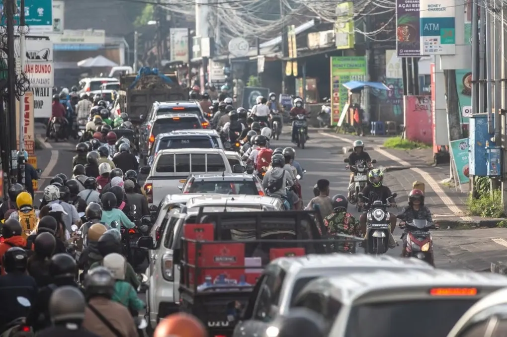 Ùn tắc giao thông tại khu vực Canggu, Bali.